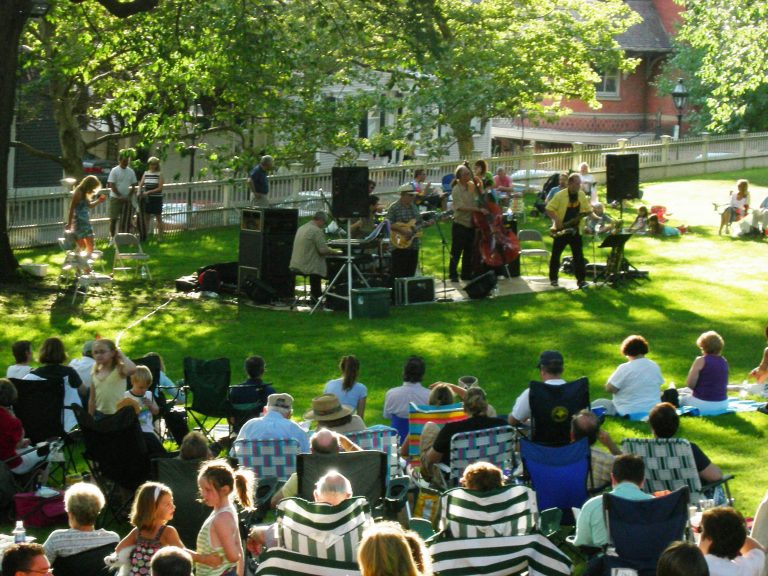 5 Family Friendly Outdoor Concerts Entertrainment Junction