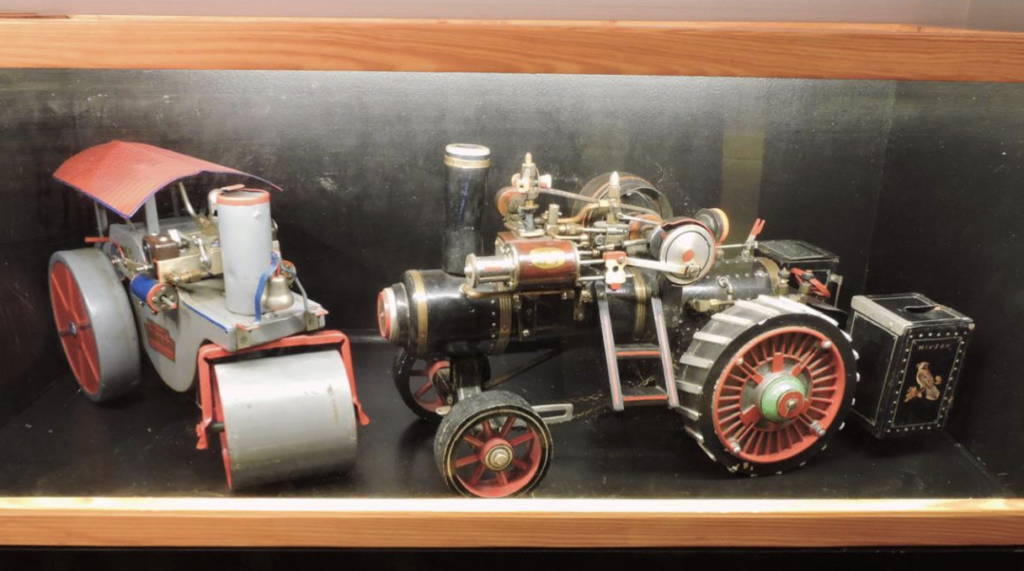 Figure 3. Toy and Model Live-Steamers